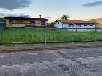 excelente terreno en la mejor urbanización de la zona con auge actual - 2