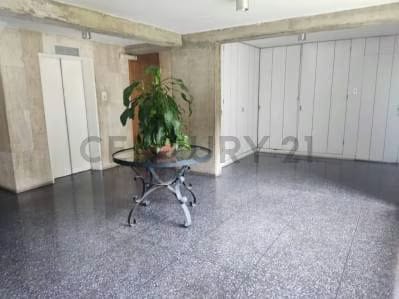 PENT HOUSE ACTUALIZADO TERRAZAS DE SANTA INÉS, EN EDIFICIO DE BAJA DENSIDAD! - 4