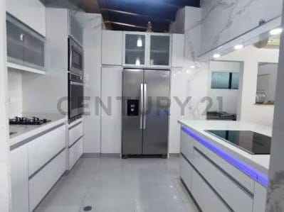 PENT HOUSE ACTUALIZADO TERRAZAS DE SANTA INÉS, EN EDIFICIO DE BAJA DENSIDAD! - 10