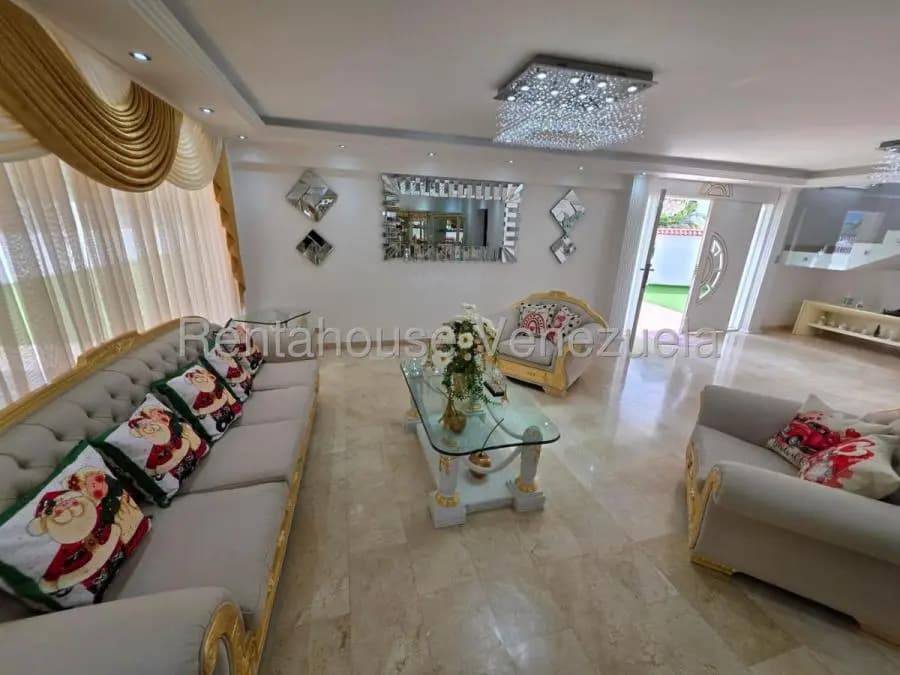 Casa en Venta en Macaracuay Caracas - 3