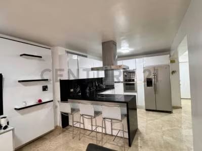 Apartamento en Conjunto Residencial PUNTA MARINA en Lechería. - 2