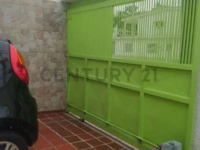SE VENDE CASA Y TERRENO Urb. “EL CAFETAL” NAGUANAGUA - 3