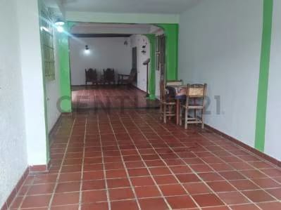 SE VENDE CASA Y TERRENO Urb. “EL CAFETAL” NAGUANAGUA - 8