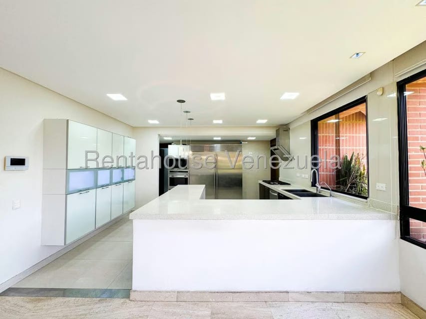 Apartamento (1 Nivel) en Alquiler en Los Samanes, Distrito Metropolitano - 11