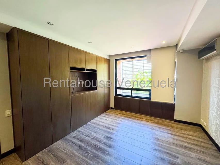 Apartamento (1 Nivel) en Alquiler en Los Samanes, Distrito Metropolitano - 40