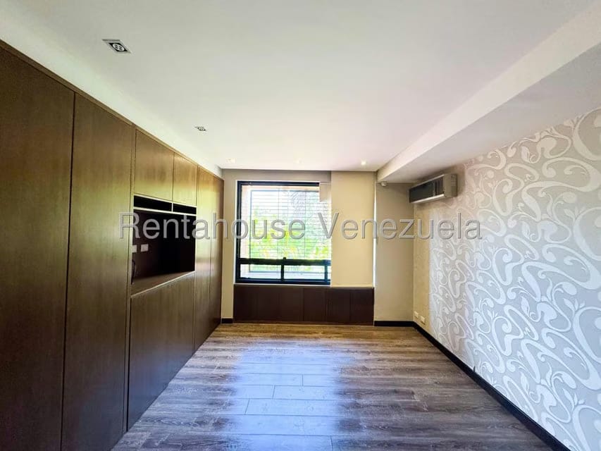 Apartamento (1 Nivel) en Alquiler en Los Samanes, Distrito Metropolitano - 41
