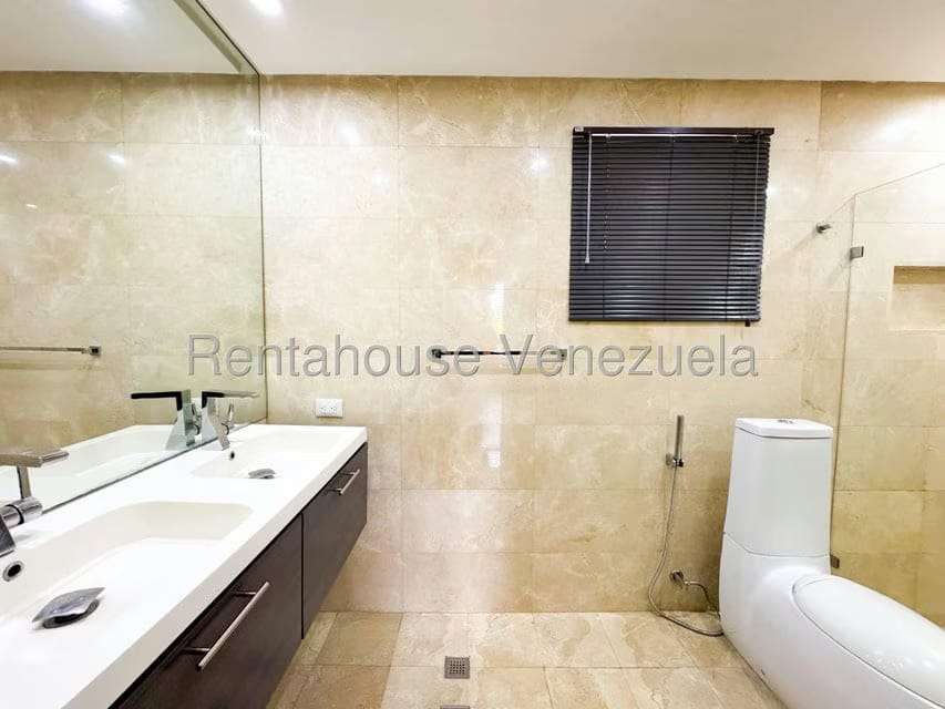 Apartamento (1 Nivel) en Alquiler en Los Samanes, Distrito Metropolitano - 46