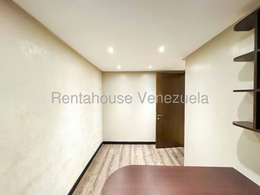 Apartamento (1 Nivel) en Alquiler en Los Samanes, Distrito Metropolitano - 49