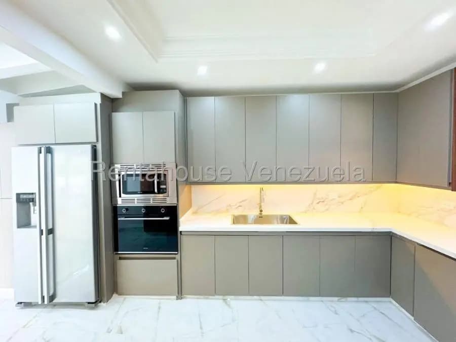 Casa en Venta en Prados del Este Caracas - 4