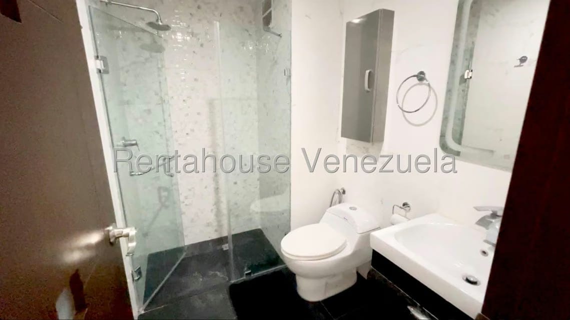 Apartamento (1 Nivel) en Venta en Escampadero, Distrito Metropolitano - 12