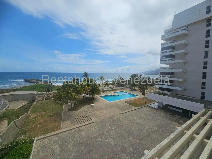 Apartamento (1 Nivel) en Venta en Caribe, Vargas - 12