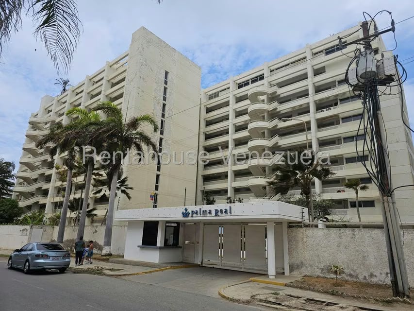 Apartamento (1 Nivel) en Venta en Caribe, Vargas - 35
