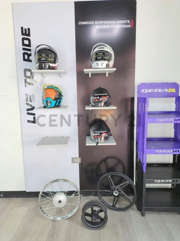 Venta de Inventario, Mobiliario y Maquinarias de Motos bera - 20