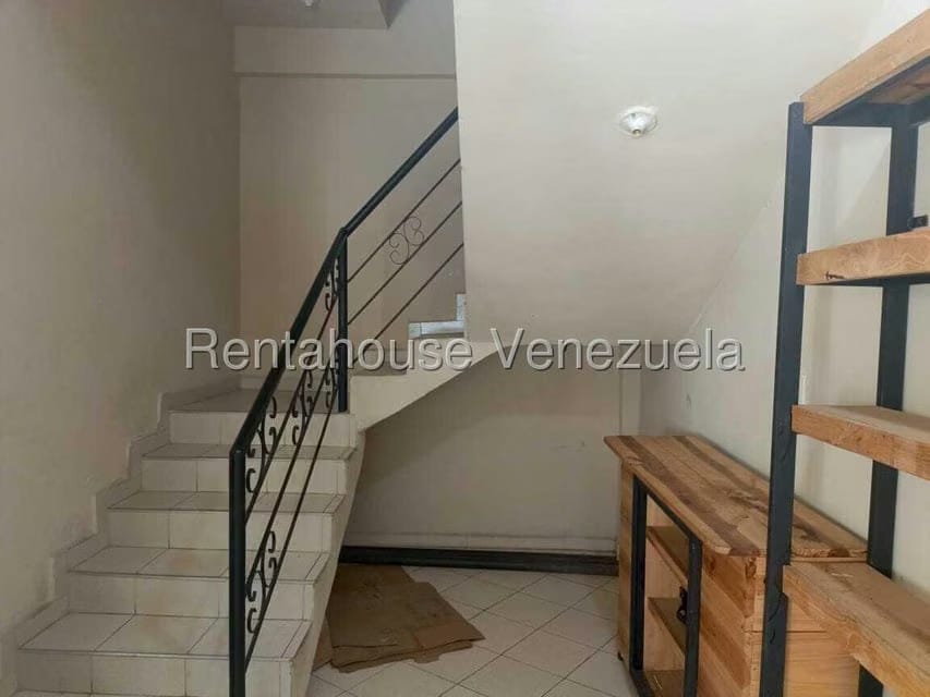 Comercial (Local Comercial) en Alquiler en Centro, Lara - 3