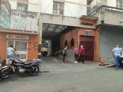 Venta Local Sótano 2 En Edificio Altagracia