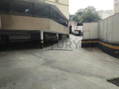 Venta Local Sótano 2 En Edificio Altagracia - 4