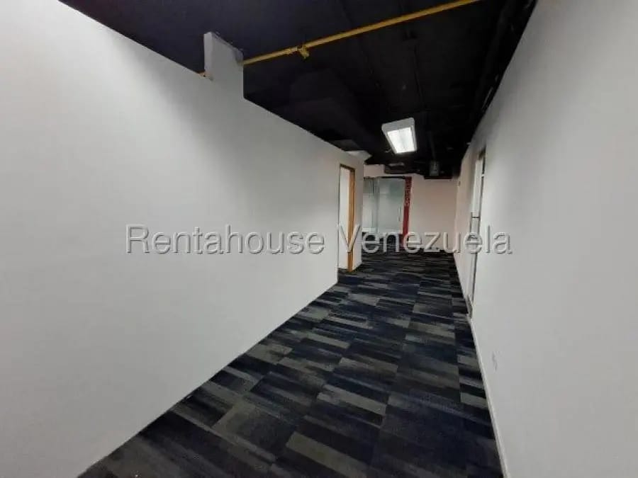 Oficina en Alquiler en los ruices Caracas - 11