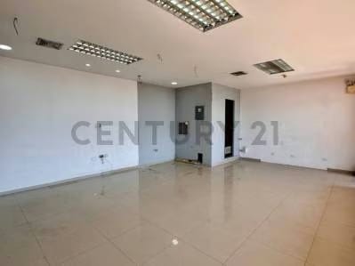 En venta local comercial ubicado en el centro comercial camino real - 3