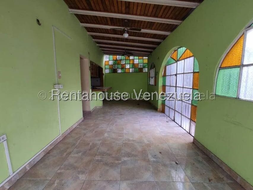 Comercial (Local Comercial) en Alquiler en Zona Este, Lara - 8