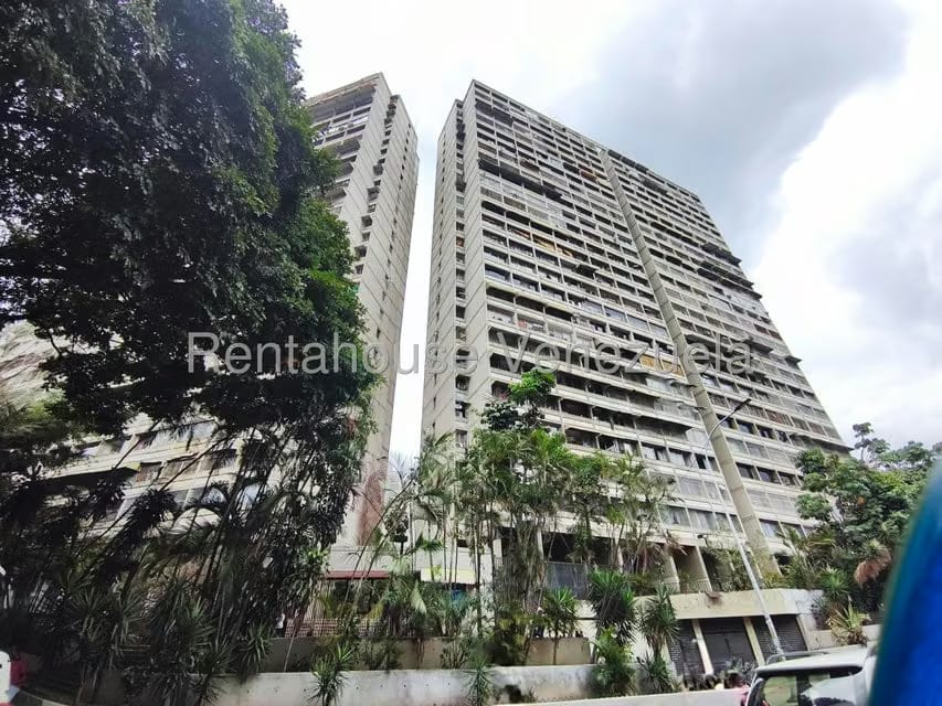 Apartamento (1 Nivel) en Alquiler en Bello Monte, Distrito Metropolitano