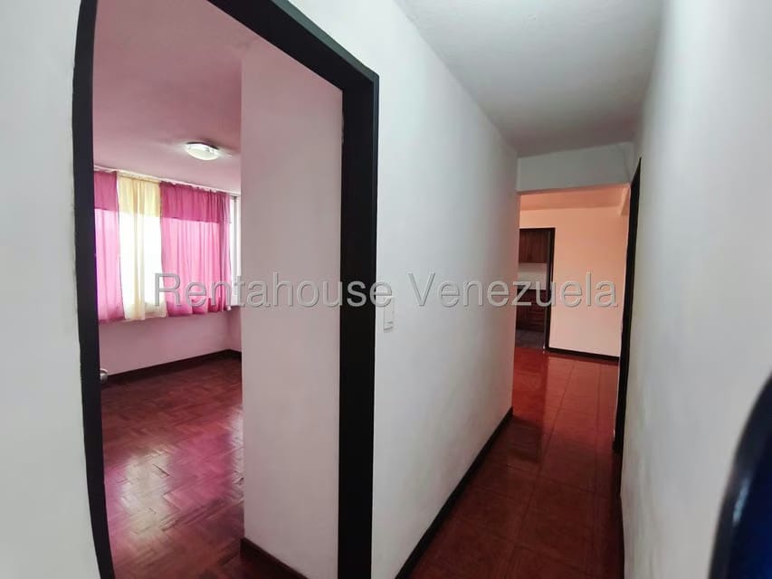 Apartamento (1 Nivel) en Alquiler en Bello Monte, Distrito Metropolitano - 19