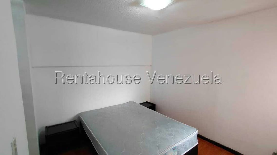 Apartamento (1 Nivel) en Alquiler en Bello Monte, Distrito Metropolitano - 24