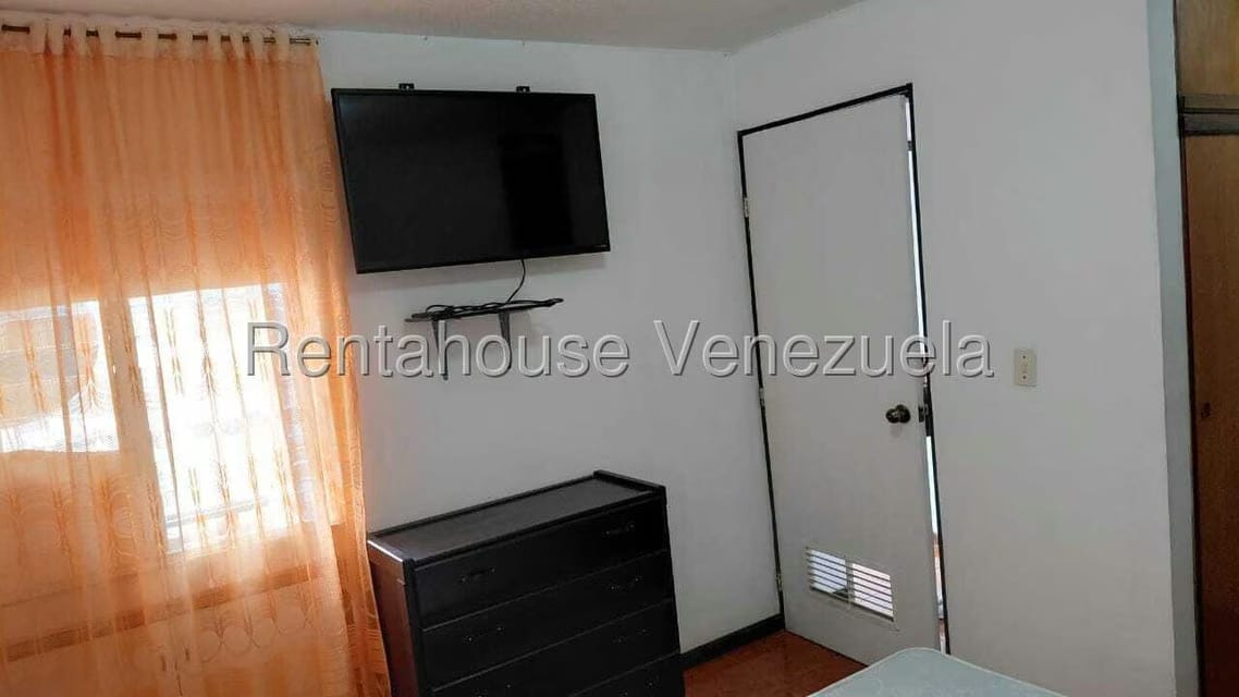 Apartamento (1 Nivel) en Alquiler en Bello Monte, Distrito Metropolitano - 26