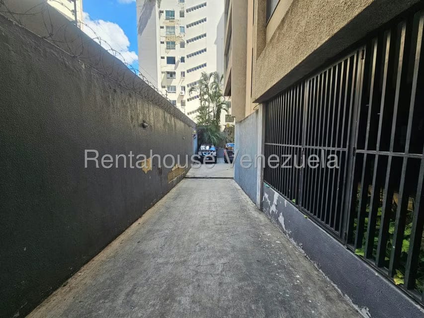 Comercial (Local Comercial) en Venta en El Recreo, Distrito Metropolitano - 20