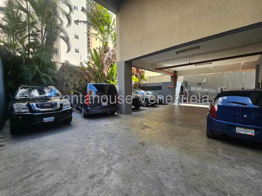 Comercial (Local Comercial) en Venta en El Recreo, Distrito Metropolitano - 22