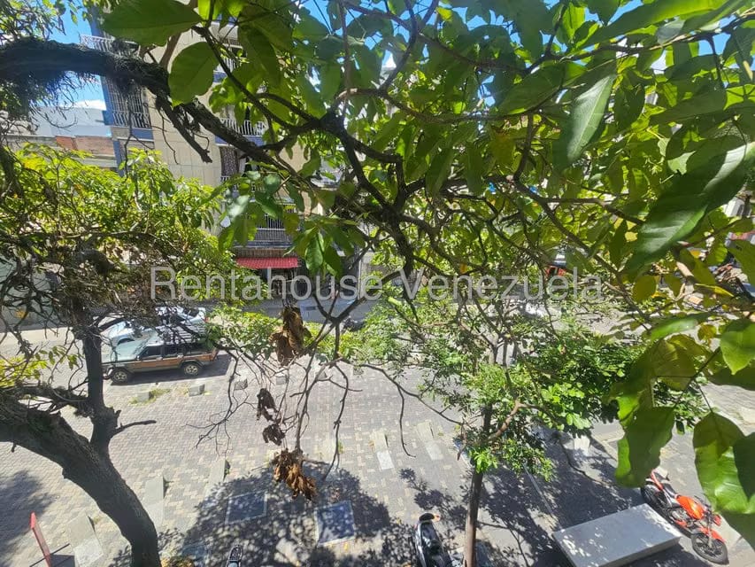 Comercial (Local Comercial) en Venta en El Recreo, Distrito Metropolitano - 6