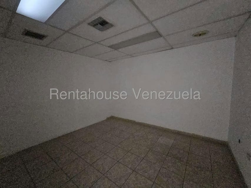 Comercial (Local Comercial) en Venta en El Recreo, Distrito Metropolitano - 10