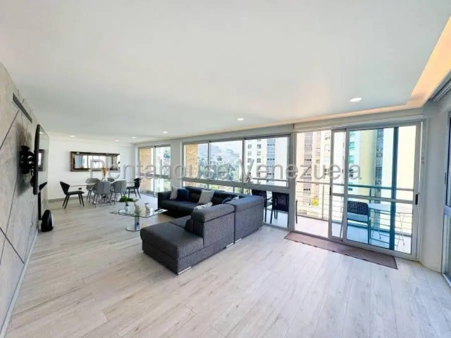 Apartamento en Alquiler en las mesetas de santa rosa de lima Caracas - 2