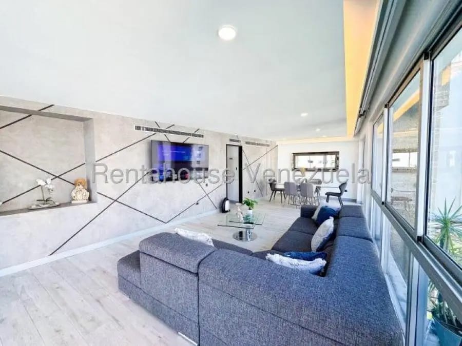 Apartamento en Alquiler en las mesetas de santa rosa de lima Caracas - 11
