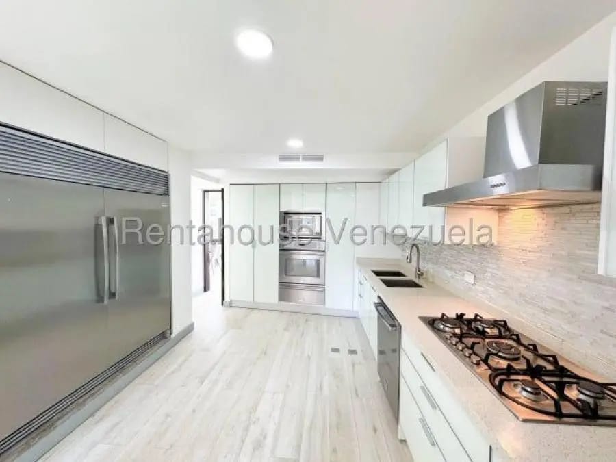 Apartamento en Alquiler en las mesetas de santa rosa de lima Caracas - 5