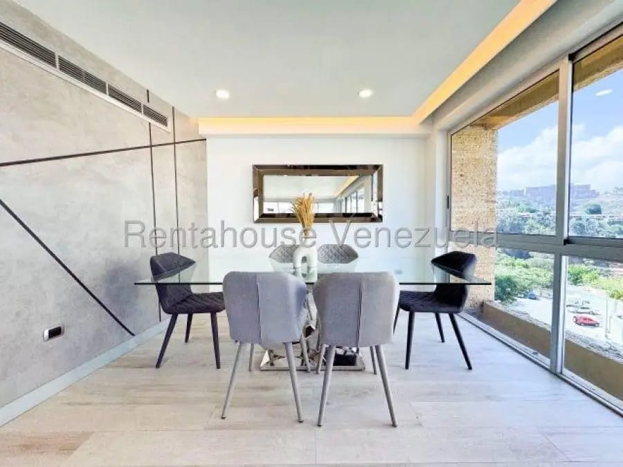 Apartamento en Alquiler en las mesetas de santa rosa de lima Caracas - 9