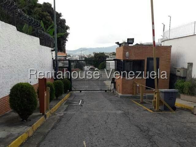 Comercial (Local Comercial) en Venta en El Marques, Distrito Metropolitano - 14