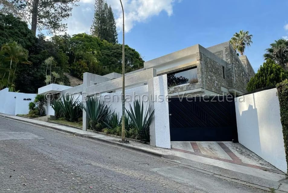 Casa (Multipes Niveles) en Venta en La Lagunita Country Club, Distrito Metropolitano