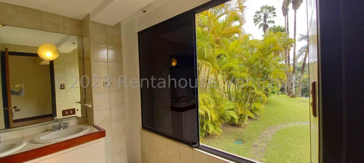 Casa (Multipes Niveles) en Venta en La Lagunita Country Club, Distrito Metropolitano - 14