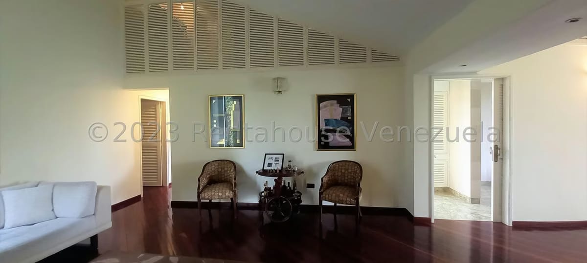 Casa (Multipes Niveles) en Venta en La Lagunita Country Club, Distrito Metropolitano - 24