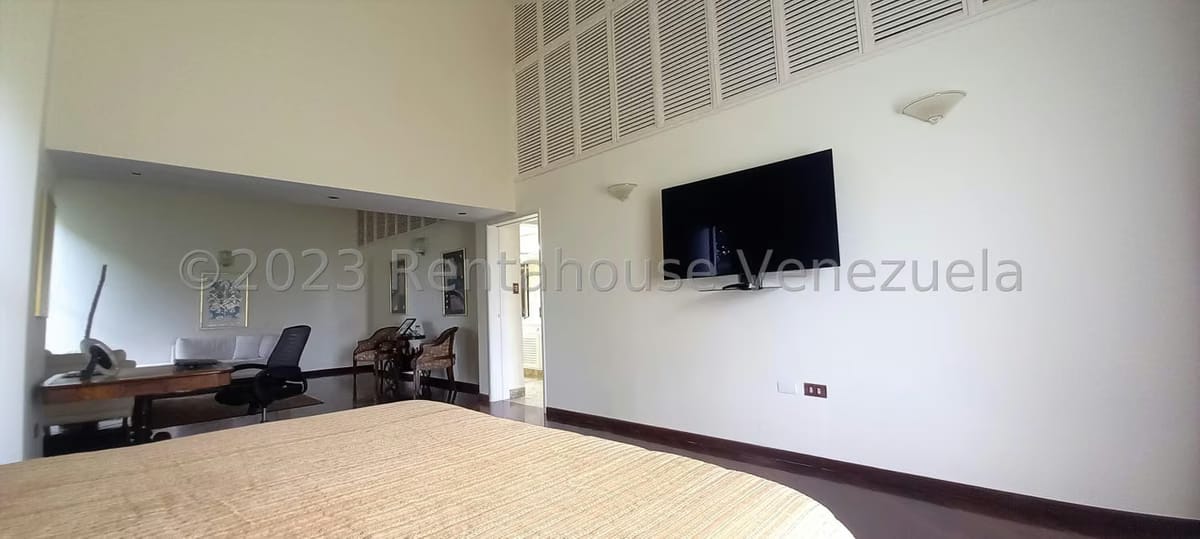 Casa (Multipes Niveles) en Venta en La Lagunita Country Club, Distrito Metropolitano - 26