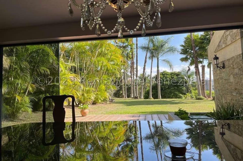 Casa (Multipes Niveles) en Venta en La Lagunita Country Club, Distrito Metropolitano - 45