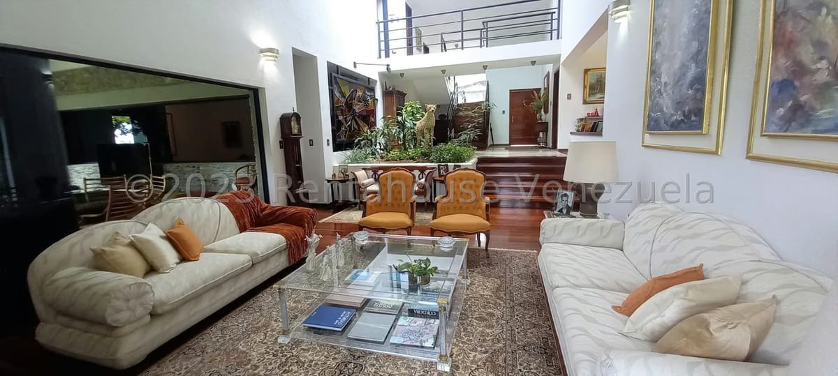 Casa (Multipes Niveles) en Venta en La Lagunita Country Club, Distrito Metropolitano - 55