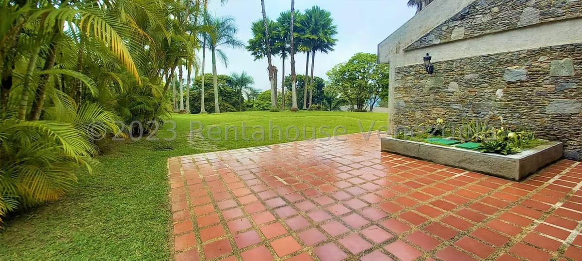 Casa (Multipes Niveles) en Venta en La Lagunita Country Club, Distrito Metropolitano - 69