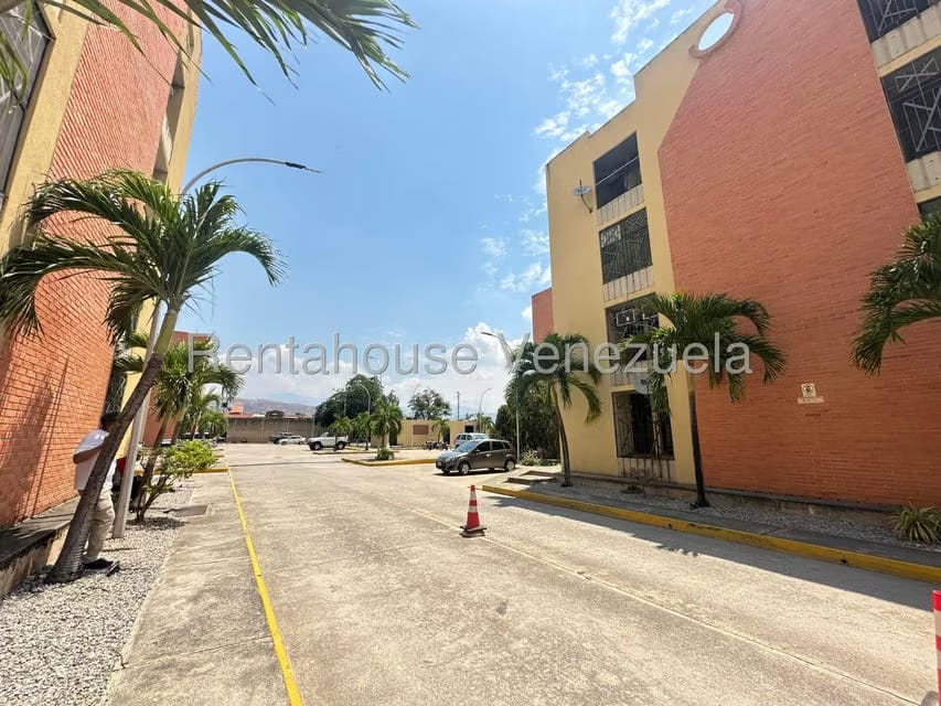 Apartamento (1 Nivel) en Alquiler en Narayola II, Aragua