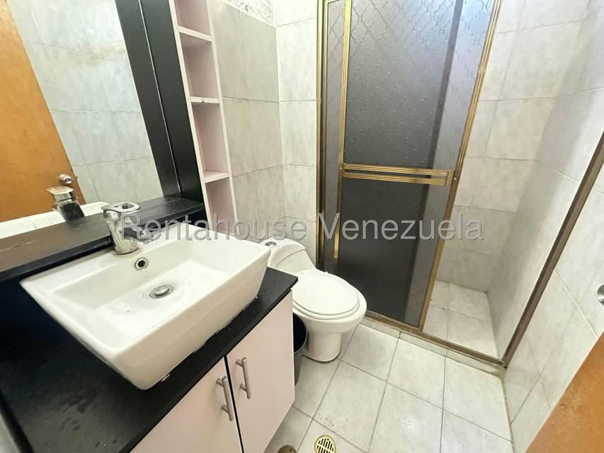 Apartamento (1 Nivel) en Alquiler en Narayola II, Aragua - 10