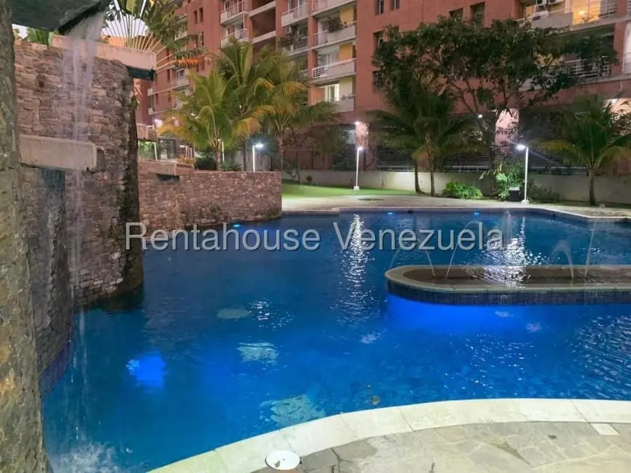 Apartamento en Alquiler en Sucre Caracas - 4