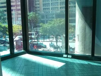 Venta de Local en CC Lido Chacao - 4