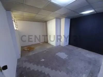 Oficina en obra gris en Alquiler en El Rosal - 3