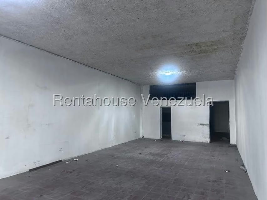 Comercial (Local Comercial) en Alquiler en Parroquia Concepcion, Lara - 11