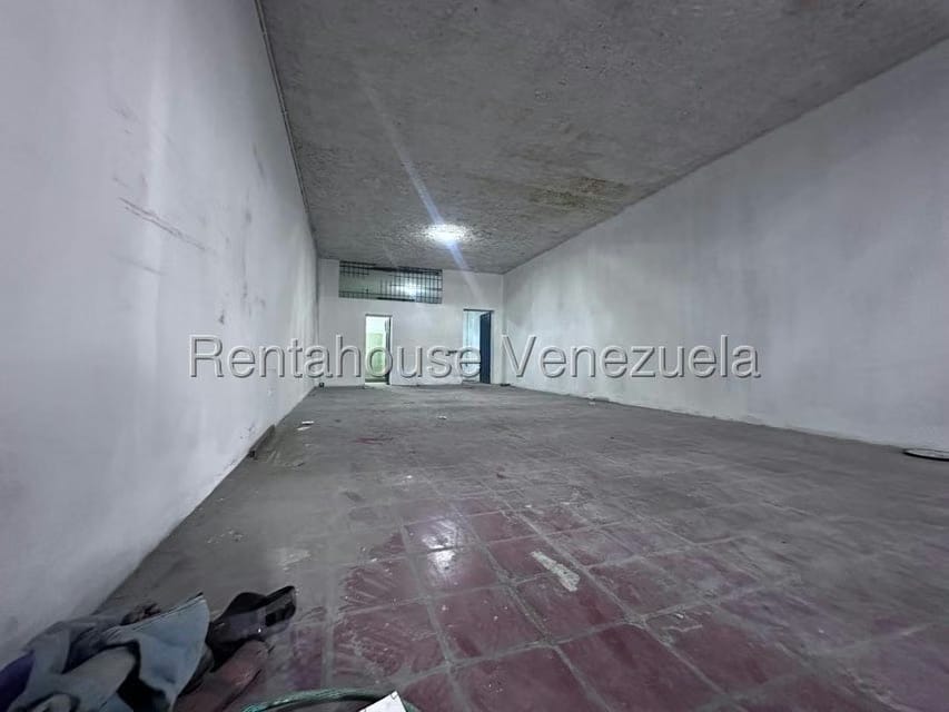 Comercial (Local Comercial) en Alquiler en Parroquia Concepcion, Lara - 3